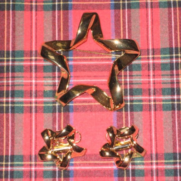 Vintage Unworn by Premier Designs Set Gold Abstract Star Shaped Pin & Earrings - Picture 1 of 8